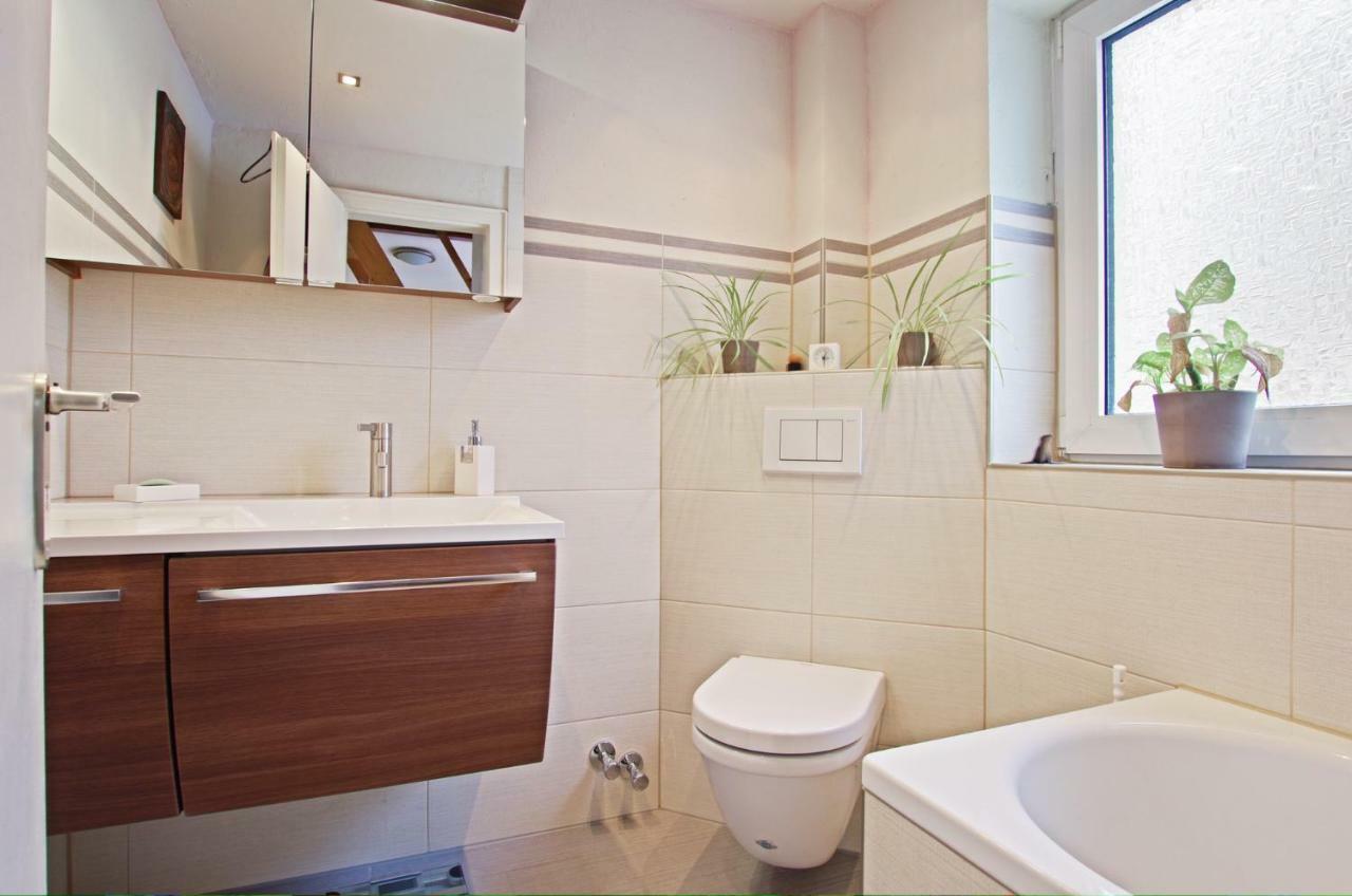 Private Rooms Near Exhibition Center Hanower Zewnętrze zdjęcie
